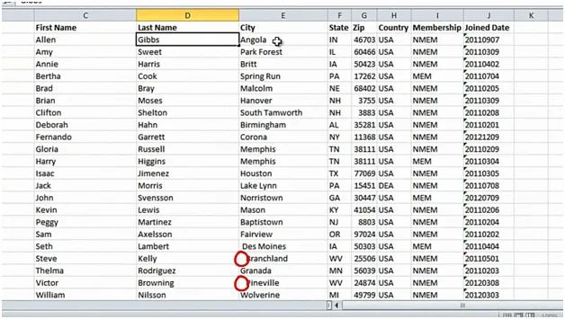How to remove spaces in a column 