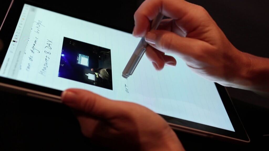 Surface Pen erase | © Business Productivity